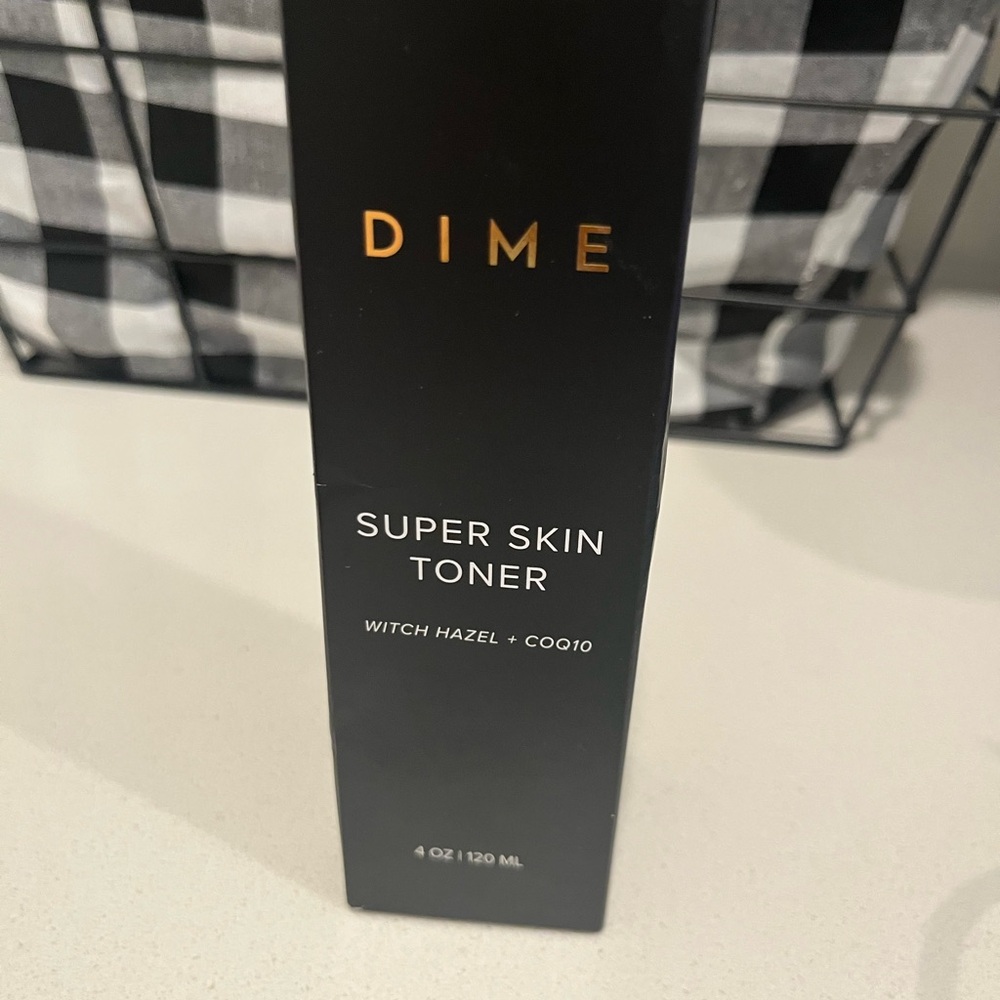 Black Super Skin Toner